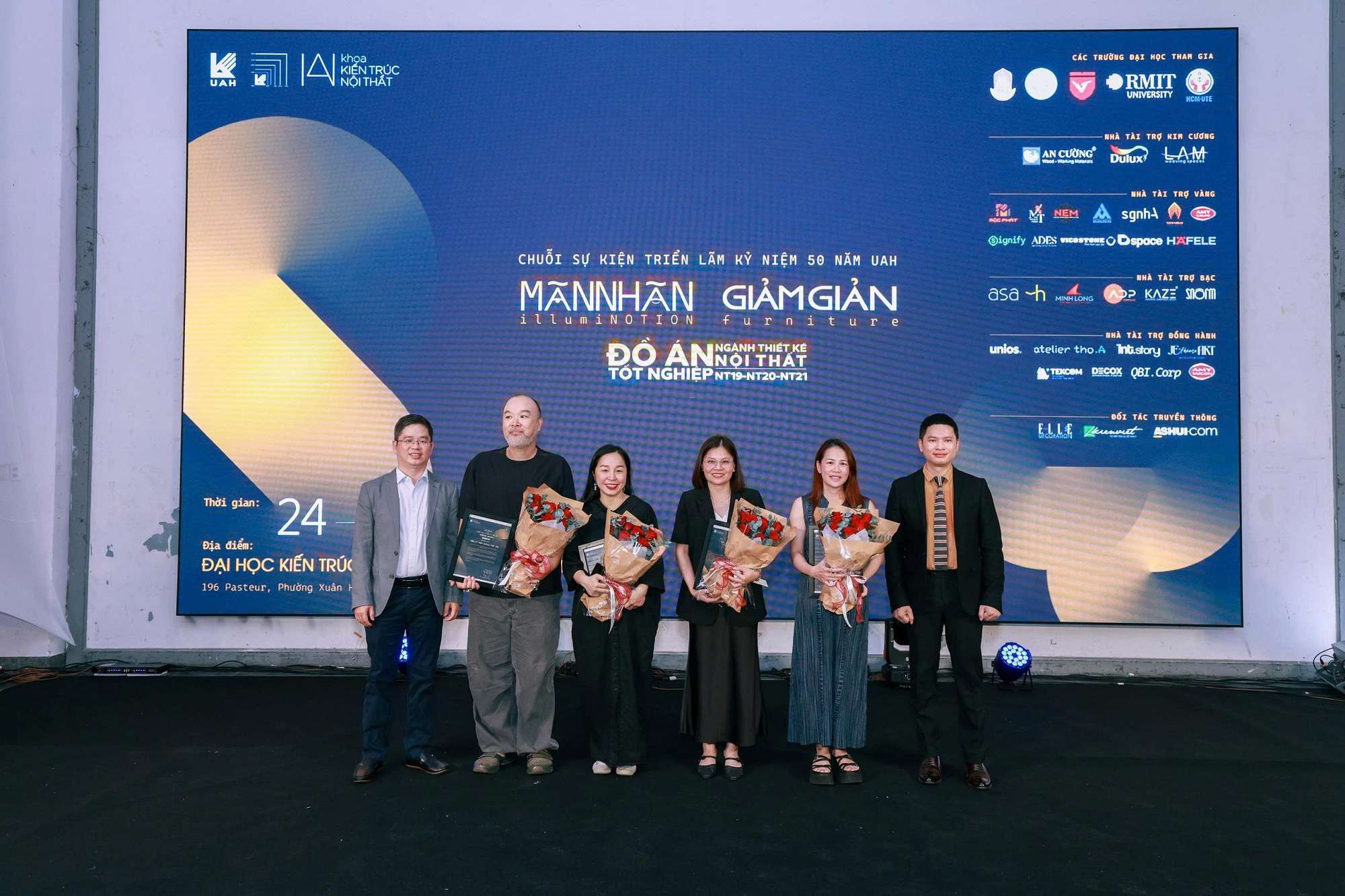 amy-grupo-dong-hanh-cung-trien-lam-man-nhan-nhan-ky-niem-50-nam-uah-11.jpg