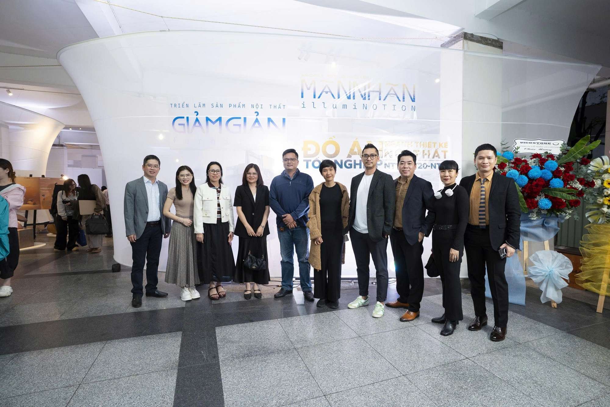amy-grupo-dong-hanh-cung-trien-lam-man-nhan-nhan-ky-niem-50-nam-uah-13.jpg