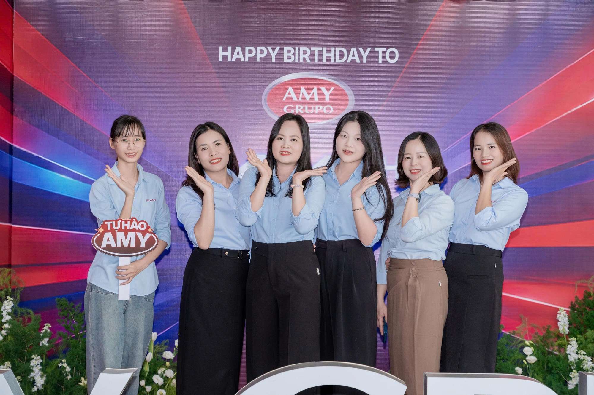 happy-birthday-amy-grupo-11-years-vuon-tam-vi-the-lan-toa-thanh-cong-5qhappy-birthday-amy-grupo-11-years-vuon-tam-vi-the-lan-toa-thanh-cong-6.jpg