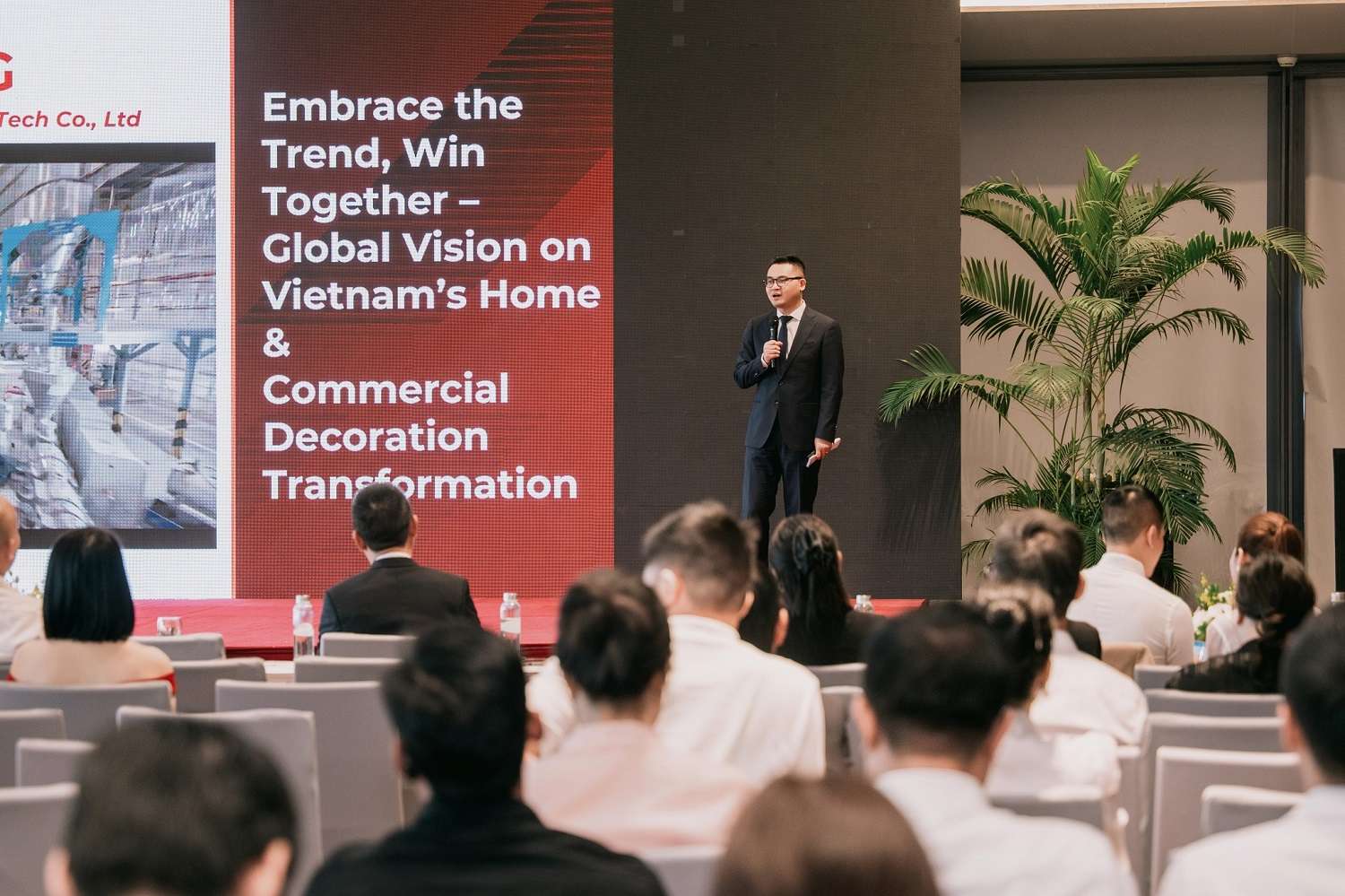 amy-grupo-to-chuc-hoi-thao-marketing-tong-the-va-xu-huong-vat-lieu-tuong-lai8.jpg
