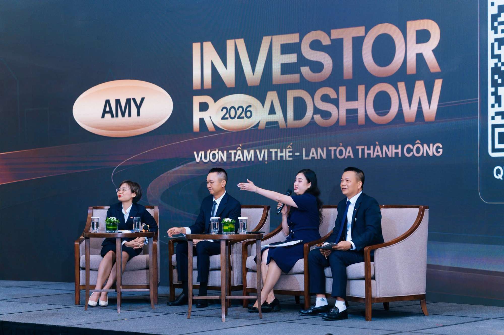 amy-grupo-investor-roadshow-2026-vuon-tam-vi-the-lan-toa-thanh-cong-13.jpg