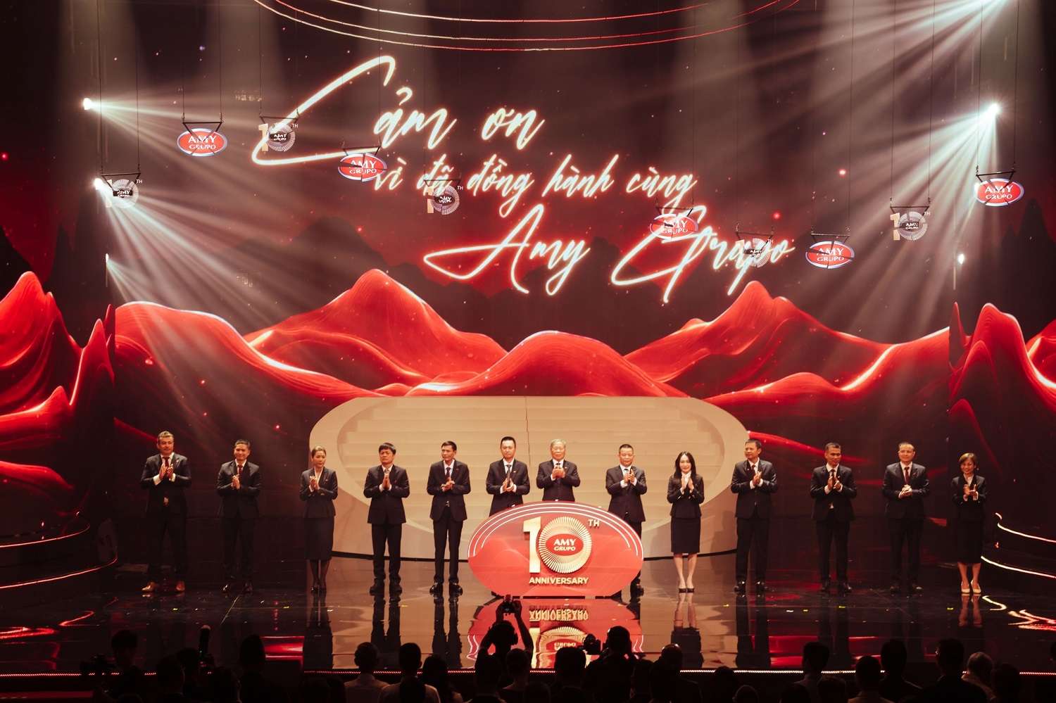 Dấu Ấn Bùng Nổ Tại Lễ Kỷ Niệm 10 Năm Thành Lập AMY GRUPO