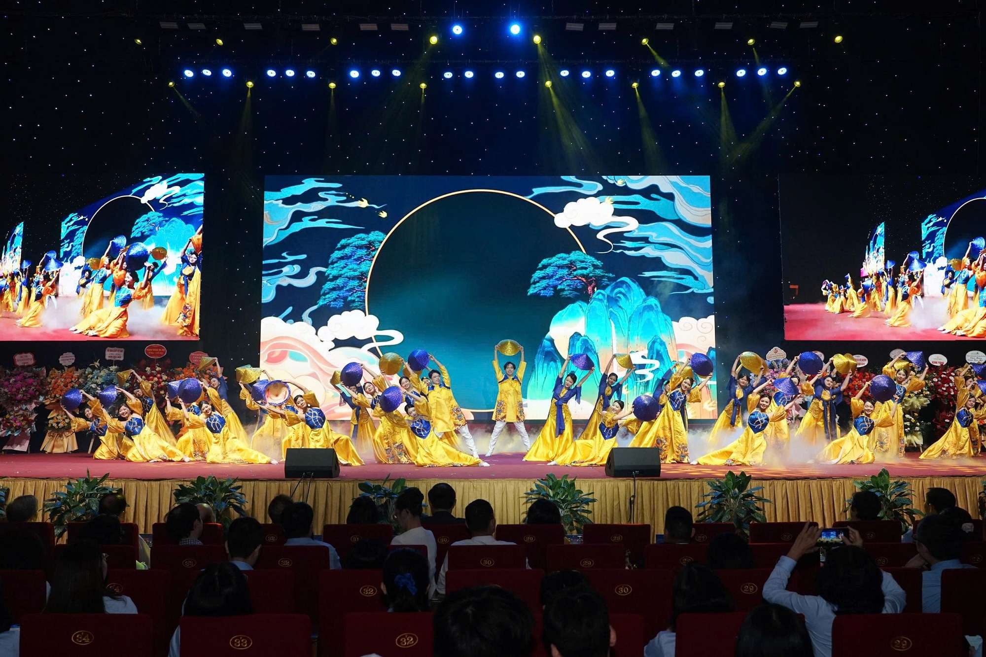 amy-grupo-truong-dai-hoc-mo-ha-noi-mo-ket-noi-mo-co-hoi-mo-tuong-lai-4-7.jpg