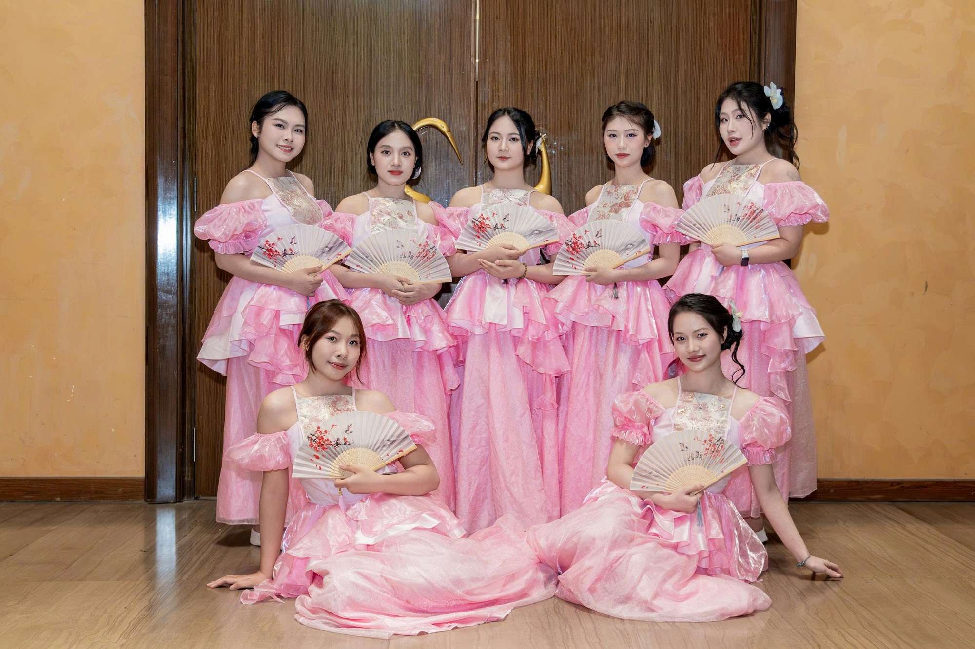 amy-grupo-chuc-mung-ngay-doanh-nhan-viet-nam-13-10-4.jpg