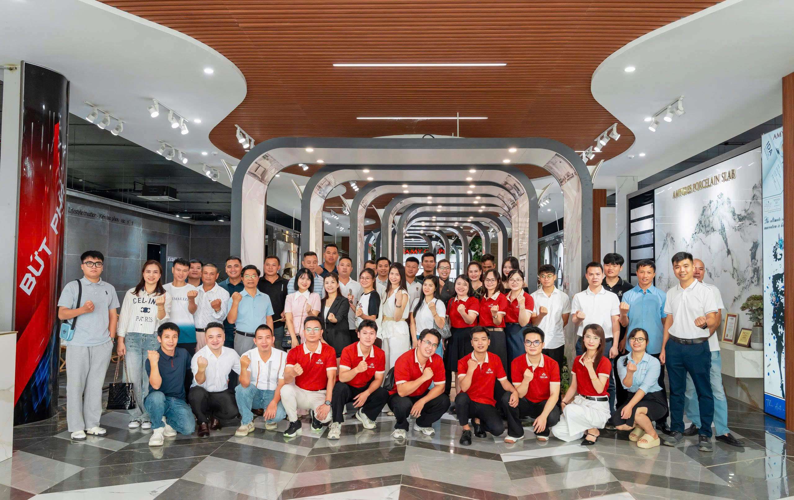 NPP TÂY HÀ × AMY GRUPO: ĐI VÀO NỘI LỰC - NHÌN RA GIÁ TRỊ NPP TÂY HÀ × AMY GRUPO: ĐI VÀO NỘI LỰC - NHÌN RA GIÁ TRỊ