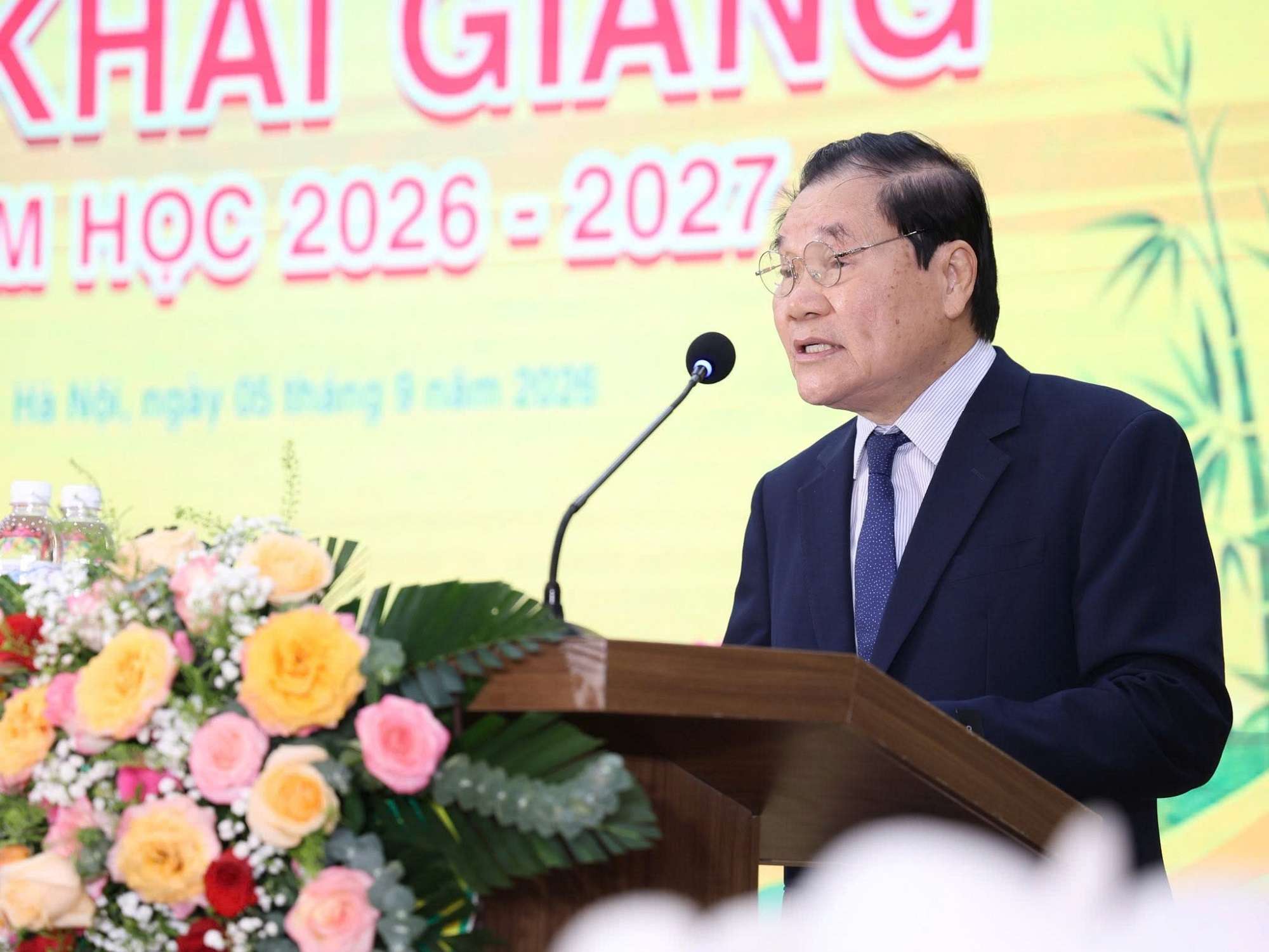 amy-grupo-gui-niem-tin-vao-the-he-tuong-lai-tai-truong-dai-hoc-kinh-doanh-va-cong-nghe-ha-noi-1.jpg