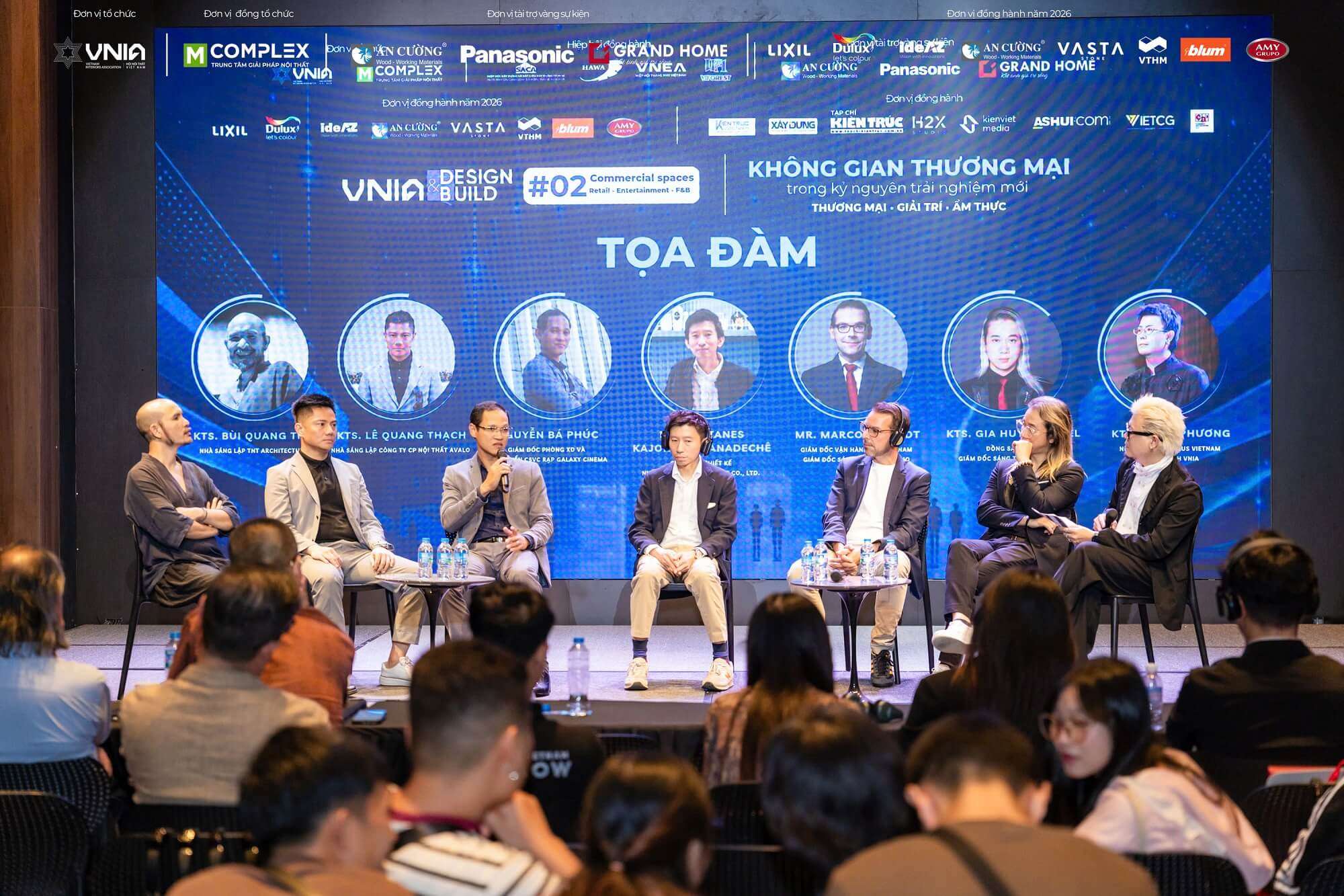 amy-grupo-vnia-design-build-02-khong-gian-thuong-mai-trong-ky-nguyen-trai-nghiem-moi-7.jpg