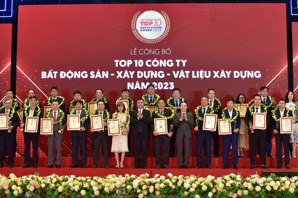 top5-cong-ty-vlxd-uy-tin-vnr-2023.jpg