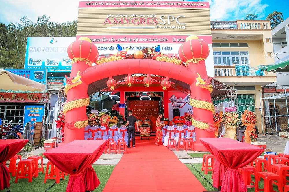 nhung-khoanh-khac-an-tuong-tai-buoi-khai-truong-showroom-amygres-linh-tho-1.jpg