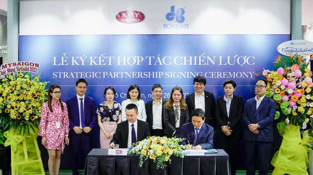 amy-grupo-ki-ket-op-tac-chien-luoc-cung-tap-doan-xay-dung-hoa-binh.jpg