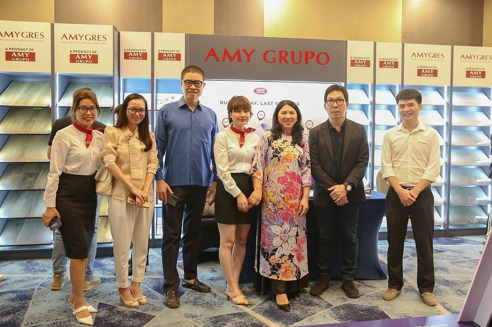 amy-grupo-nha-tai-tro-vang-cho-giai-thuong-sinh-vien-noi-that-2023-8.jpg